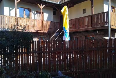 Casă cu Teren 120 Mp în Central