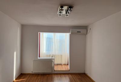 Apartament cu 2 camere decomandat, mobilat în Tudor
