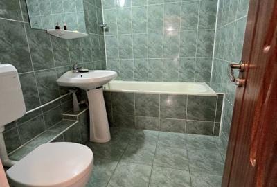 Apartament cu 2 camere decomandat în Tei - 3