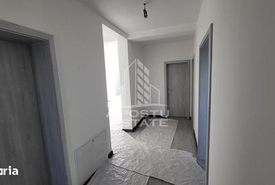 Casă cu 3 camere cu Teren 300 Mp în Tipografilor - 1