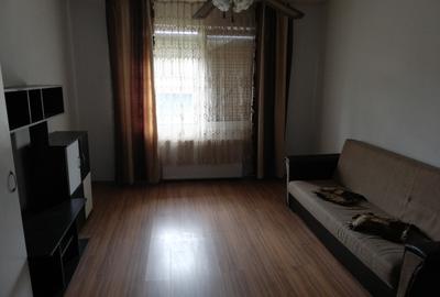 Apartament cu 3 camere decomandat în Central - 9
