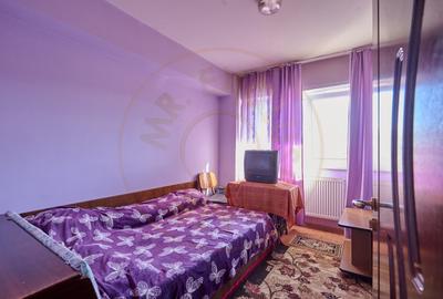 Apartament cu 3 camere decomandat, mobilat în Central - 4