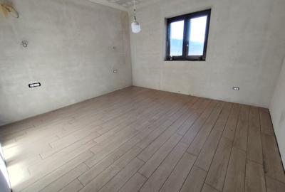 Casă individuală cu 4 camere cu Teren 500 Mp în Șard - 2