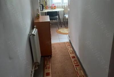 Garsonieră decomandată în Central - 7
