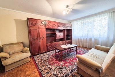 Apartament cu 2 camere decomandat în Eremia
