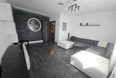 Apartament cu 2 camere decomandat în Inel II