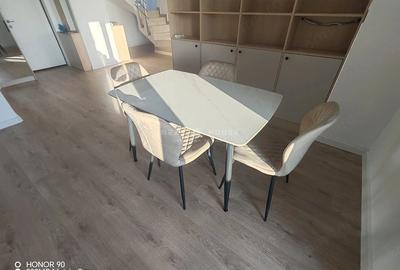 Apartament cu 3 camere decomandat în Parcul Carol