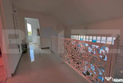 Casă cu 5 camere cu Teren 3837 Mp în Central