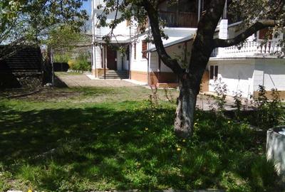 Casă cu 6 camere în Vălenii de Munte - 3
