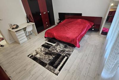 Casă cu 4 camere cu Teren 70 Mp în Central - 2