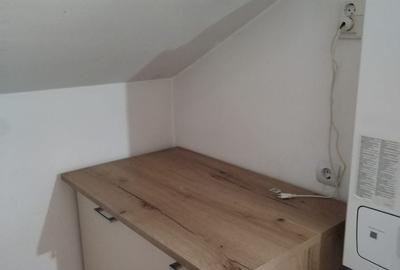 Apartament cu 2 camere în Tractorul