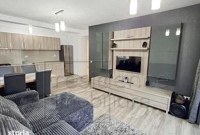 Apartament cu 3 camere semidecomandat în Între Lacuri