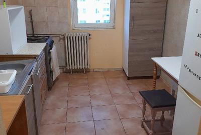 Apartament cu 2 camere semidecomandat în Șagului