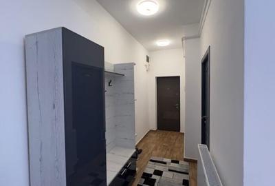 Apartament cu 2 camere decomandat în Petros - 2