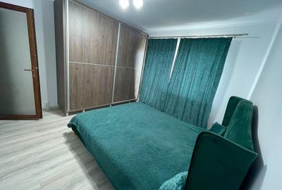 Apartament cu 2 camere decomandat în Republicii