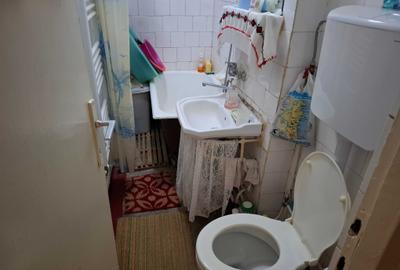Apartament cu 2 camere decomandat în Micro 19 - 4