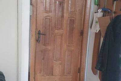 Apartament cu 2 camere decomandat, mobilat în Exterior Vest
