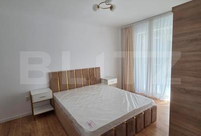 Apartament cu 2 camere semidecomandat, mobilat în Florești