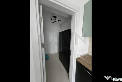 Apartament cu 2 camere decomandat în Titan