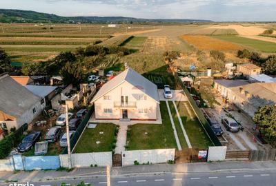 Casă cu 4 camere în Udeni-Zăvoi
