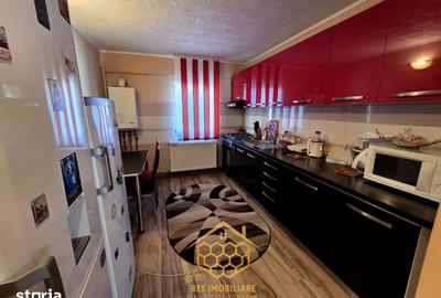 Apartament cu 3 camere decomandat în Central - 8