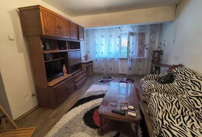 Apartament cu 2 camere decomandat în Inel II