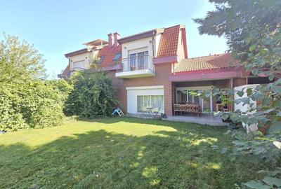 Casă individuală cu 7 camere cu Canalizare în Pipera