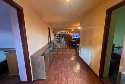 Casă cu 7 camere cu Teren 3200 Mp în Izvoru Dulce (Merei)