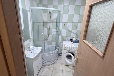 Apartament cu 2 camere decomandat în Tei