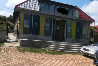 Spațiu comercial, de 106 mp, în Central