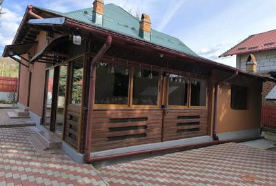 Casă cu 3 camere cu Teren 2100 Mp în Central - 8