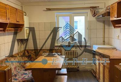 Apartament cu 2 camere, mobilat în Cetate - 1