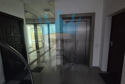 Apartament cu 3 camere decomandat, mobilat în Aviației - 23