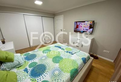 Apartament cu 3 camere semidecomandat în Spitalul Județean - 1