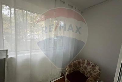 Spațiu comercial, de 60 mp, în Central