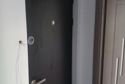 Apartament cu 3 camere semidecomandat în Central - 4