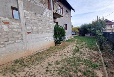 Casă individuală cu 5 camere cu Canalizare în Primăverii - 19