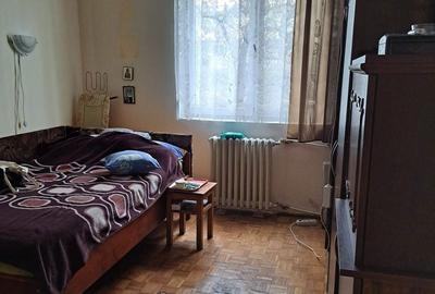 Apartament cu 2 camere semidecomandat în Decebal