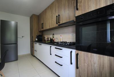 Apartament cu 2 camere nedecomandat, mobilat în Giroc