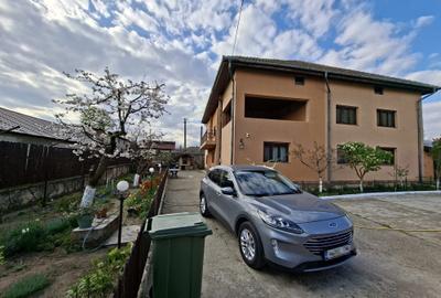 Casă cu 4 camere în Hinova - 8