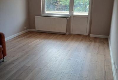 Apartament cu 2 camere decomandat în Sud