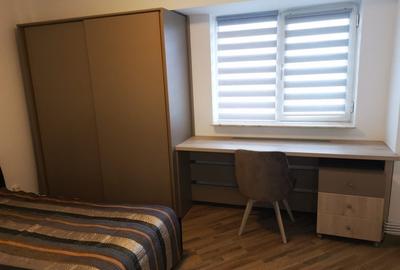 Apartament cu 3 camere, mobilat în Central - 19