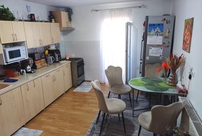 Apartament cu 2 camere decomandat în Dumbrava 2 - 2