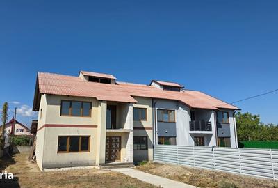 Casă cu 4 camere cu Teren 700 Mp în Garoafa