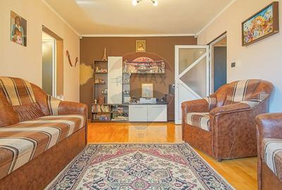 Apartament cu 2 camere semidecomandat, mobilat în Gemenii