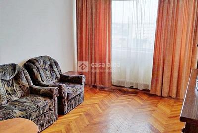 Apartament cu 3 camere decomandat, mobilat în Central - 1