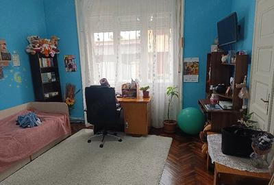 Casă cu 2 camere cu Teren 220 Mp în Spitalul Județean