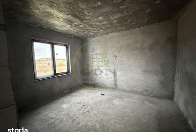 Casă cu 3 camere cu Teren 395 Mp în Pielești