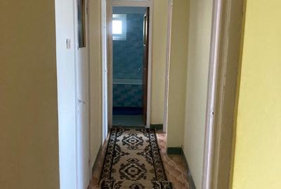 Apartament cu 3 camere semidecomandat în Chișinau - 13