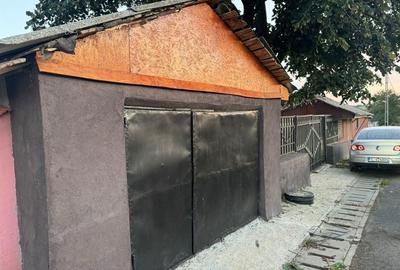 Casă cu 4 camere în Vasile Alecsandri